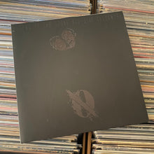 Load image into Gallery viewer, QUEENS OF THE STONE AGE - ...LIKE CLOCKWORK 2XLP (USED, RSD)