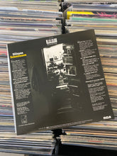 Load image into Gallery viewer, HARRY NILSSON – NILSSON SCHMILSSON LP (USED, MUSIC ON VINYL)
