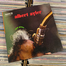 Load image into Gallery viewer, AYLER, ALBERT ‎– NEW GRASS LP (USED, &#39;69 ORIGINAL)
