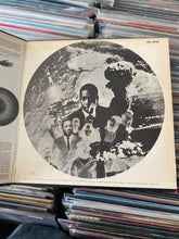 Load image into Gallery viewer, COLTRANE, JOHN &amp; ALICE COLTRANE – COSMIC MUSIC LP (USED, &#39;69 REISSUE)
