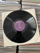 Load image into Gallery viewer, WALDRON, MAL TRIO – IMPRESSIONS LP (USED)
