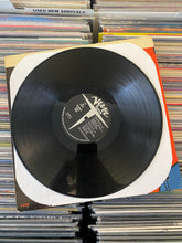 Load image into Gallery viewer, KELLY, WYNTON TRIO – IT'S ALL RIGHT! LP (USED, '64 OG)
