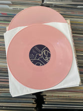 Load image into Gallery viewer, SPACEHOG – RESIDENT ALIEN 2XLP (USED, PINK VINYL)
