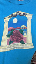 Load image into Gallery viewer, GRATEFUL DEAD GREEK THEATRE T-SHIRT
